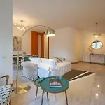 Santa Sofia M4 Chic - Center