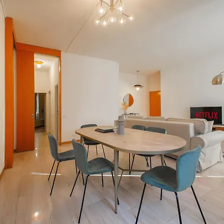 Santa Sofia M4 Chic - Center *