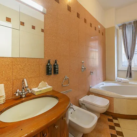 Santa Sofia M4 Chic - Center Διαμέρισμα *