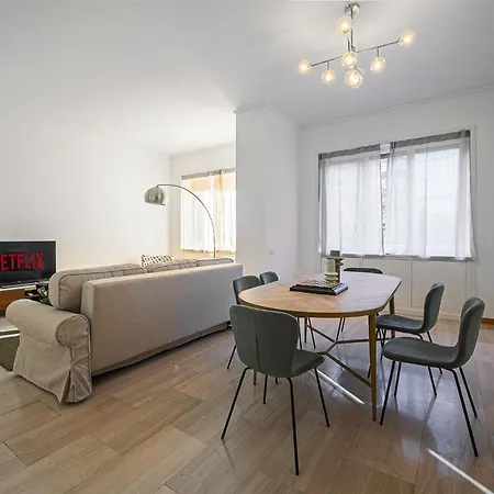 Santa Sofia M4 Chic - Center شقة ميلان